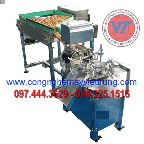 Máy đập trứng giàn xoay tự động