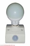 BỘ BÓNG LED 7W VÀ ĐUÔI ĐÈN CẢM ỨNG