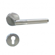 Khoa-cua-tay-gat-Dorma-SH825