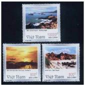Bo-3-tem-suu-tam-phong-canh-Trung-bo-voi-hinh-anh-Bien-Dao-tem-CTO-va-tem-song
