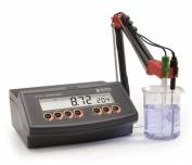May-do-PH-de-ban-HANNA-HI-2210