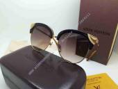 KINH-THOI-TRANG-NU-LOUIS-VUITTON-Z0621U