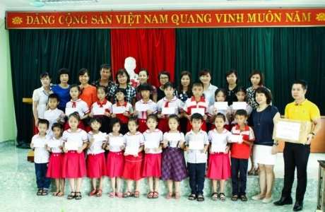 Ủng hộ Quảng Ninh