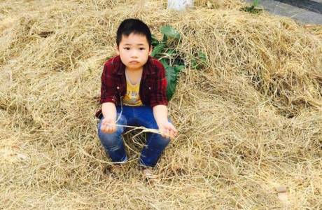 MS050 Trần Kiến Khoa lớp 1E