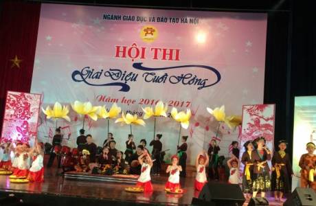 Giai Điệu Tuổi Hồng