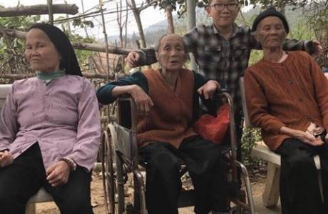 MS490 Hoàng Trung Hiếu Lớp 4B