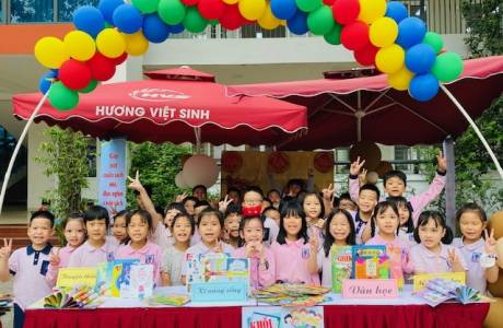 MS701 Nguyễn Kim Khánh lớp 2E