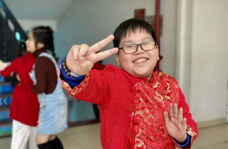 MS1061 Trương Minh Quang Lớp: 4D