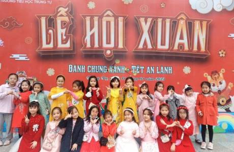 MS1026 Tập thể lớp 2K