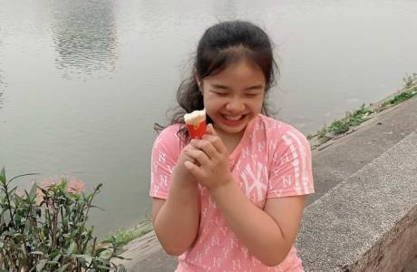 MS1140 Nguyễn Hoàng Ngọc Ánh 4G