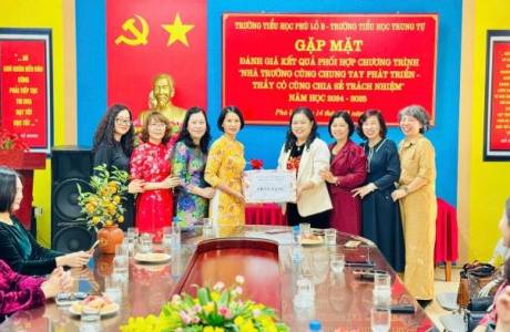 Chương trình "Nhà trường cùng chung tay phát triển – Thầy cô cùng sẻ chia trách nhiệm"