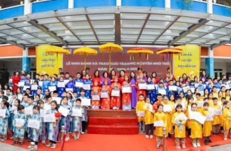 VINH DANH NHỮNG "TRẠNG NGUYÊN NHÍ" - NIỀM TỰ HÀO CỦA TIỂU HỌC TRUNG TỰ