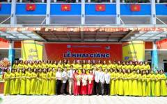 KHI-NHUNG-NGUOI-THAY-C