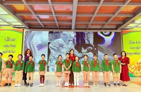 LỄ KẾT NẠP ĐỘI – DẤU MỐC ĐẸP TRONG HÀNH TRÌNH KHÔN LỚN CỦA HỌC SINH KHỐI 4, 5