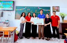THĂM VÀ TẶNG QUÀ CHO HỌC SINH LỚP C4 NHÂN DỊP TẾT THIẾU NHI 1/6/2026