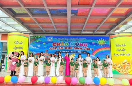 CÙNG EM VÀO LỚP 1 – CHÀO NHÉ, NHỮNG MẦM XANH TRUNG TỰ