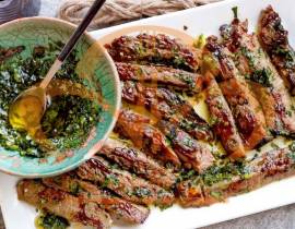 BEEFSTEAK SỐT PARSLEY