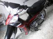 Pha-den-xe-Sirius-R-chinh-hang-Yamaha