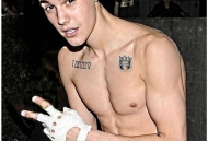 Justin Bieber & Liam Payne Show Off Underwear