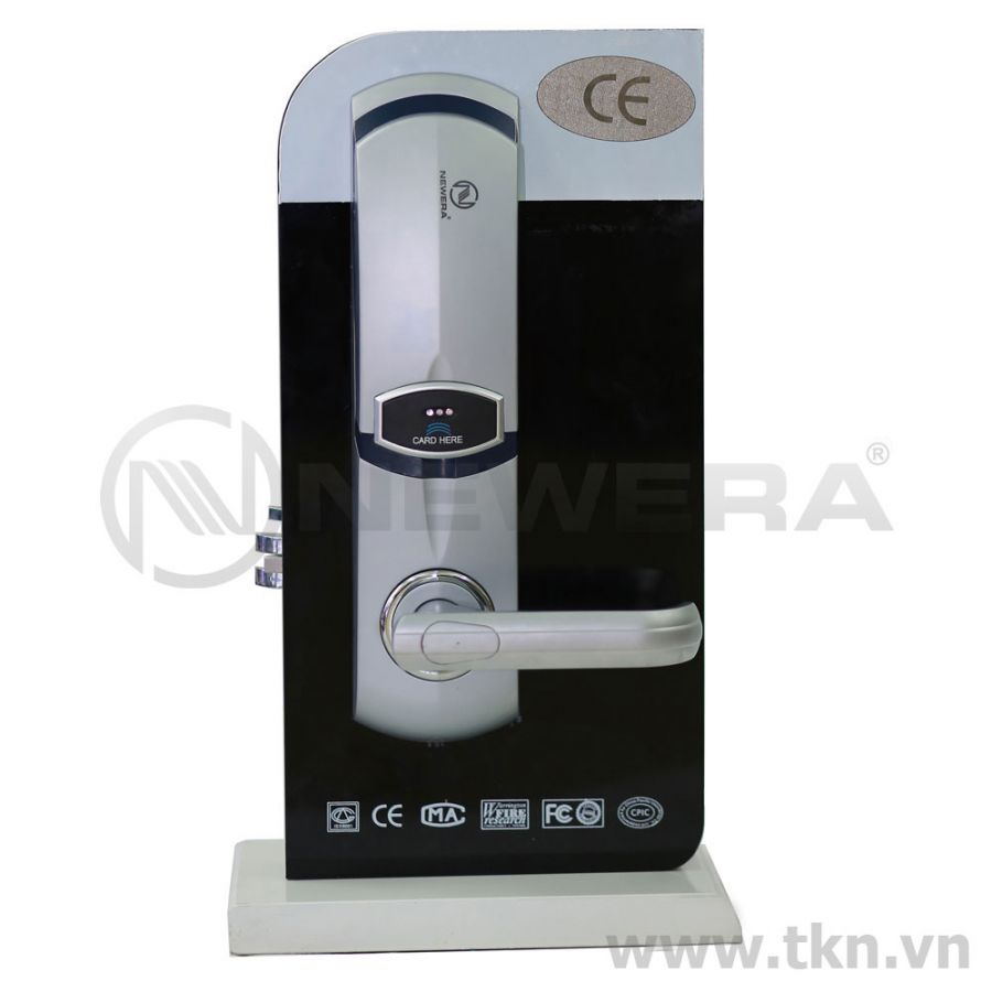 Khóa thẻ từ