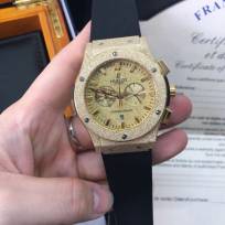 Hublot-001-Automatic-danh-cho-nam
