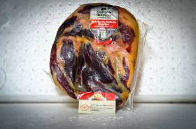 DUI-TRUOC-KHONG-XUONG-36-THANG-CENTRO-PALETAS-IBERICO-BELLOTA-GR-BONELESS-SHOULDER