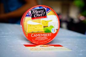 PHO-MAI-CAMMBERT-MERCI-CHEF-MERCI-CHEF-CAMEMBERT-CHEESE-MIENG-125G