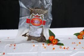 UC-VIT-XONG-KHOI-TAM-TIEU-SMOKED-DUCK-BREAST