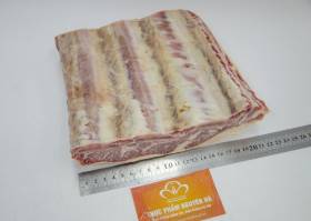 SUON-NON-CO-XUONG-BO-MY-DONG-LANH-NGUYEN-KHOI-BONE-IN-SHORT-RIB-WHOLE-FROZEN-US-BEEF