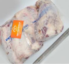 LOI-VAI-BO-MY-DONG-LANH-NGUYEN-KHOI-CHUCK-TENDER-WHOLE-FROZEN-US-BEEF