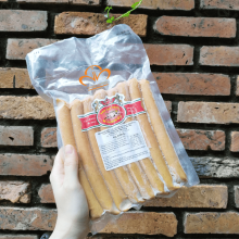 XUC-XICH-HOTDOG-GA-GOI-500GR-8-CAY-1-GOI-FRANKFUTER-CHICKEN-SAUSAGE
